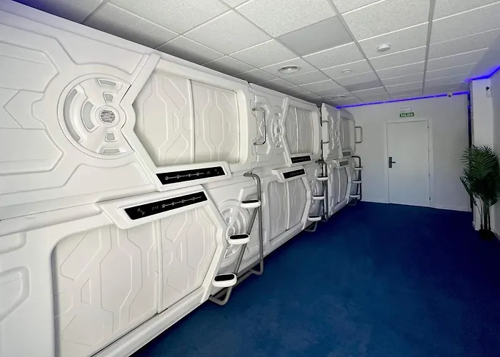 Good Vibes Only Capsule Hostel Malaga